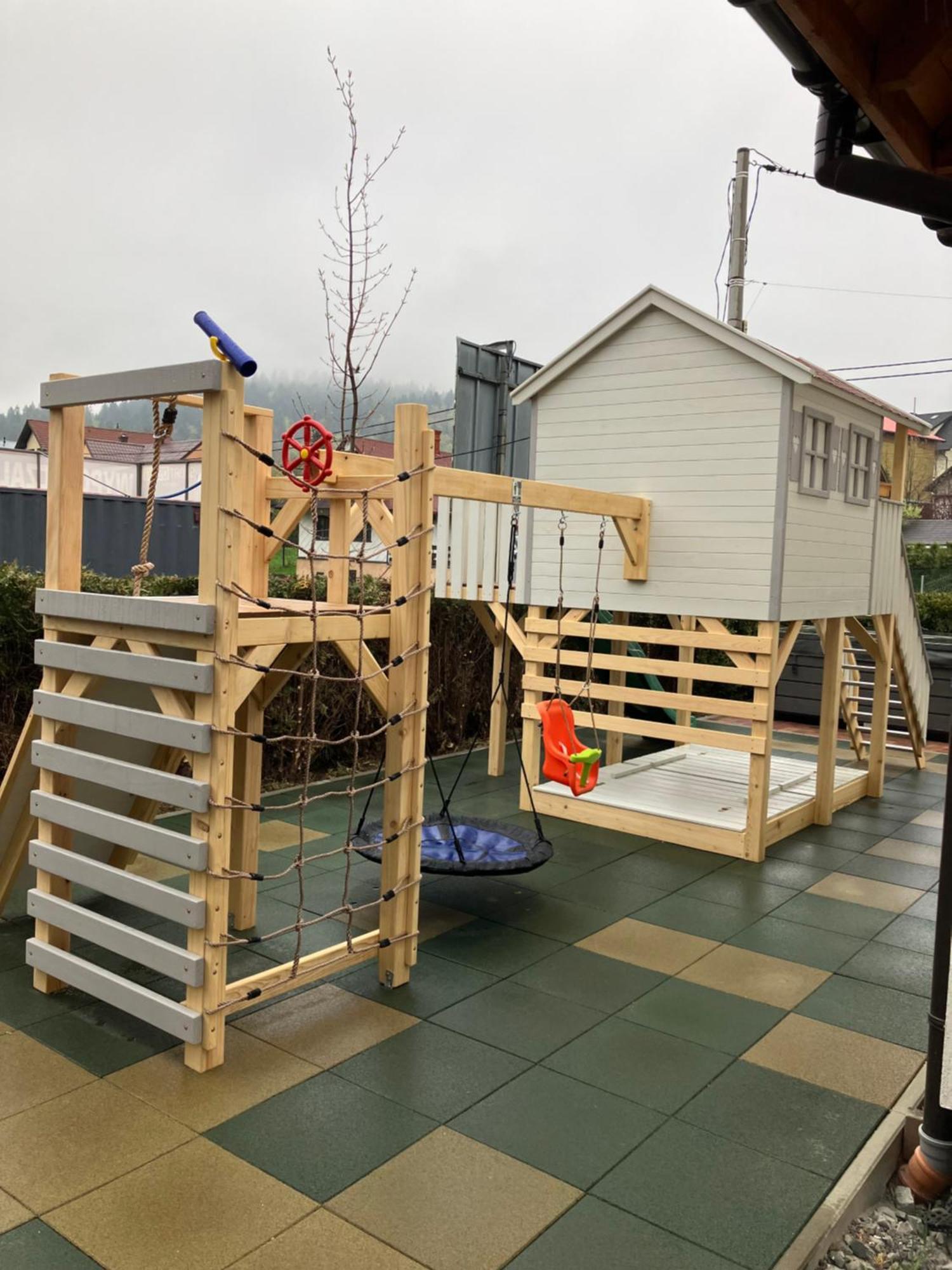 Mala Osada Z Jacuzzi Przy Gondoli * Щирк